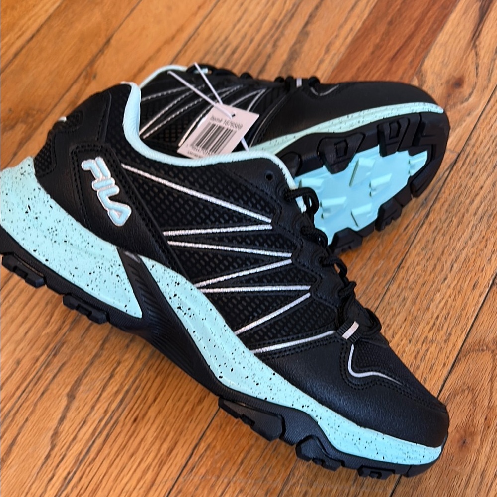 Fila Black and Blue Athletic Shoes with Dynamic Design